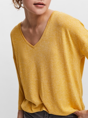 VERO MODA Sweater 'Brianna' in Yellow