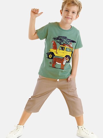 Denokids Set 'Safari Boy' in Grün: Vorderseite