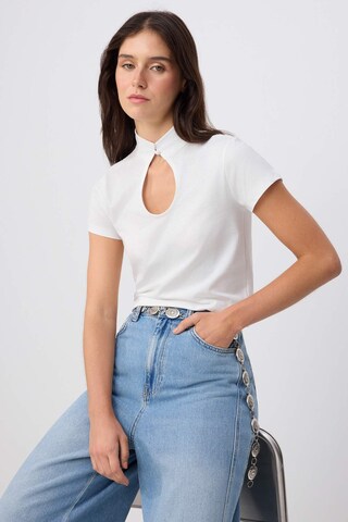 Trendyol - Camiseta en beige: frente