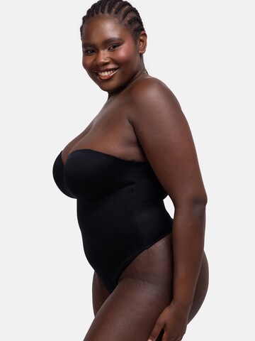 Dorina Shapingbody i svart