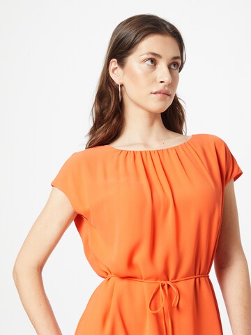 s.Oliver BLACK LABEL - Vestido em laranja