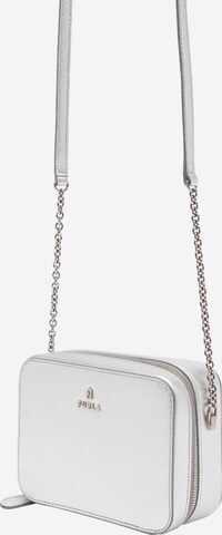 FURLA Axelremsväska 'CAMELIA' i silver