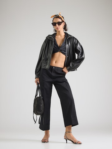 Loosefit Pantalon à plis s.Oliver en noir