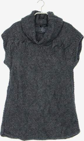 Caroll Sweater & Cardigan in M in Grey: front