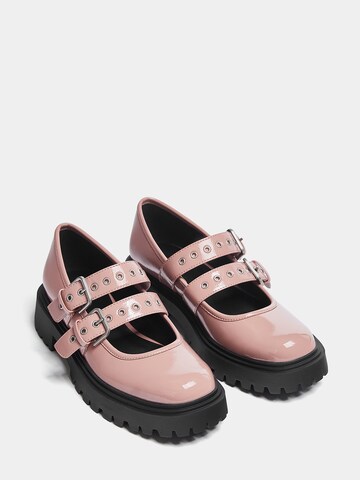Pull&Bear Pantofle w kolorze różowy