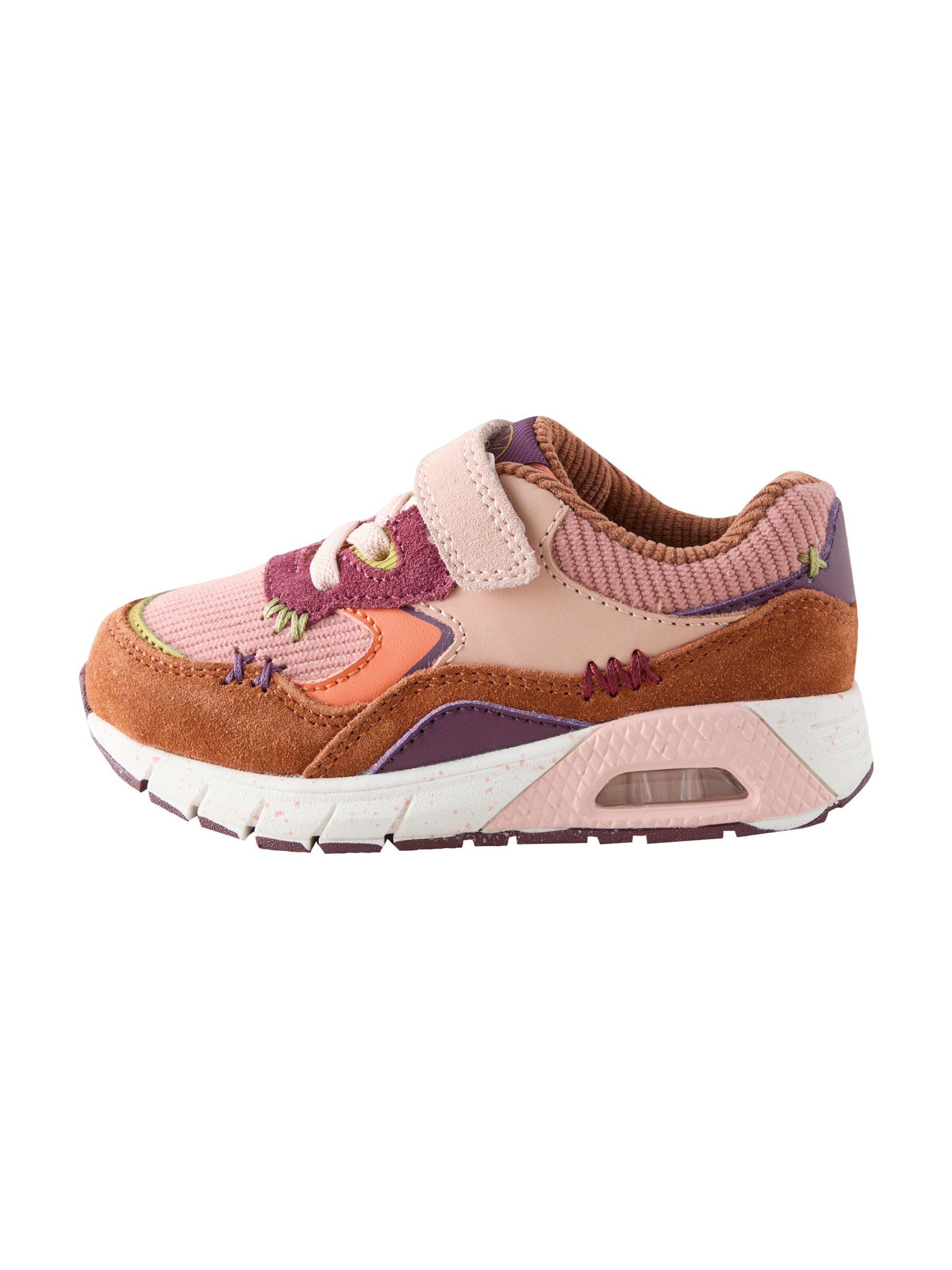 Next Sneakers in Roze: voorkant