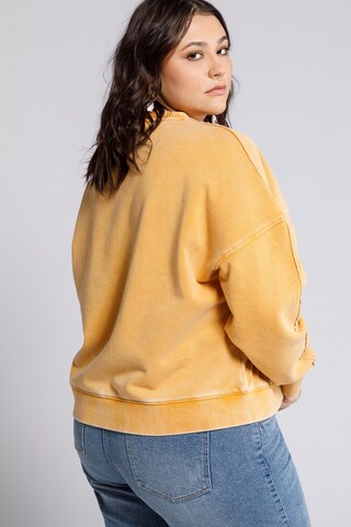 Studio Untold Sweatshirt in Yellow