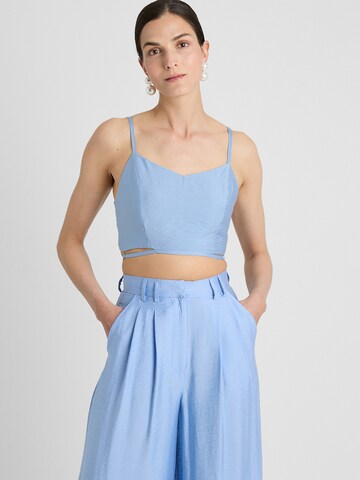 Top 'Athina' di Guido Maria Kretschmer Women in blu: frontale
