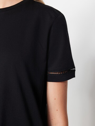 T-shirt Trendyol en noir