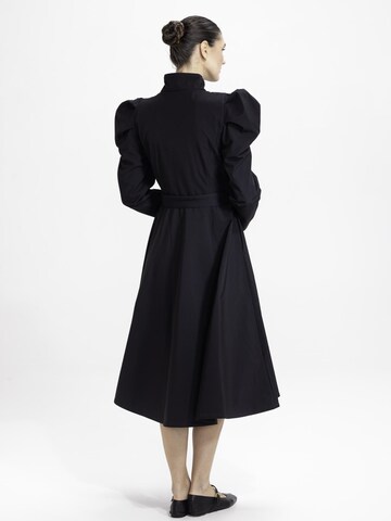 RainSisters - Abrigo de entretiempo 'Baloon-Style Sleeves' en negro
