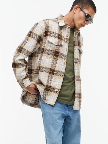 Tommy Jeans - Ajuste regular Camisa en beige