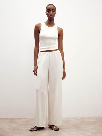 Wide Leg Pantalon 'Paula' ABOUT YOU x Marie von Behrens en blanc