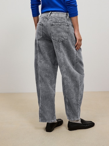 Next - Barrel Pantalón en gris