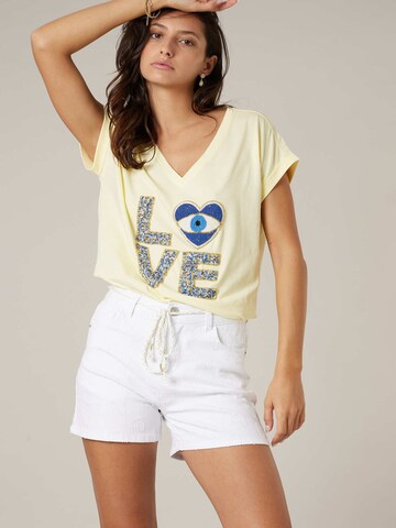 Coupe slim Jean 'Lia' Deeluxe en beige : devant