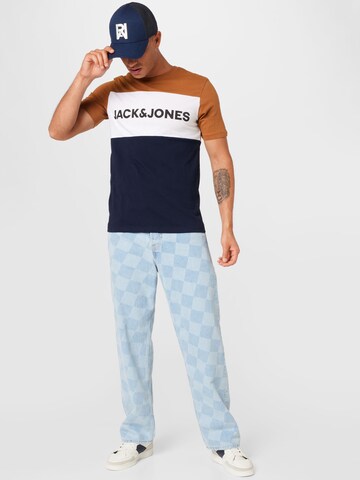 Regular fit Maglietta di JACK & JONES in marrone