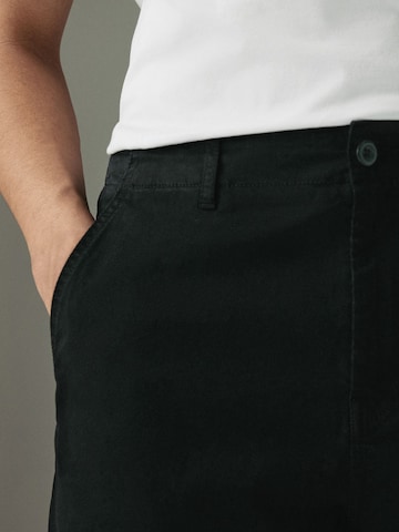 Next Szabványos Chino nadrág - fekete