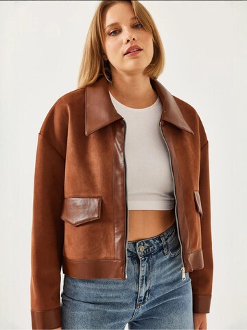 Bianco Lucci - Casaco meia-estação em castanho