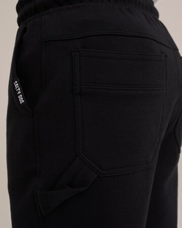 Slimfit Pantaloni de la WE Fashion pe negru