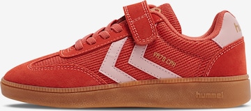 Hummel Sneakers in Red: front