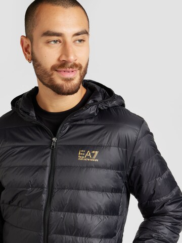 EA7 Emporio Armani Jacke in Schwarz