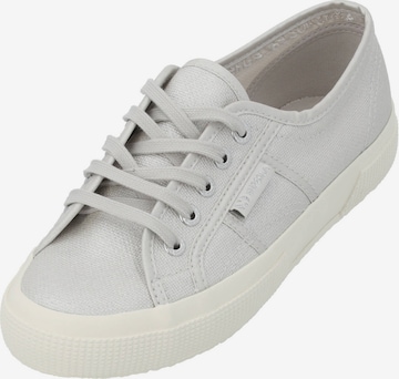 SUPERGA Sneakers 'Lame' in Grey: front