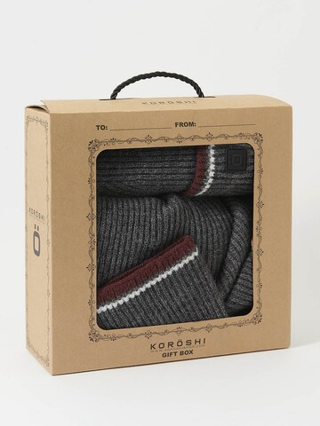 KOROSHI Beanie in Grey