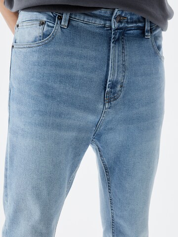 Pull&Bear regular Jeans i blå