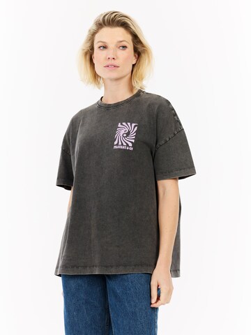 PROTEST Shirt 'PRTOlinda' in Black