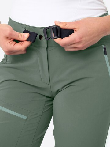 VAUDE Regular Sportshorts 'Badile' in Grün