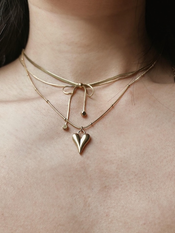 Kamakula Necklace 'Puffy Heart' in Gold