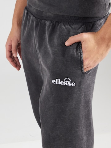 ELLESSE - Regular Calças 'Xaya' em cinzento