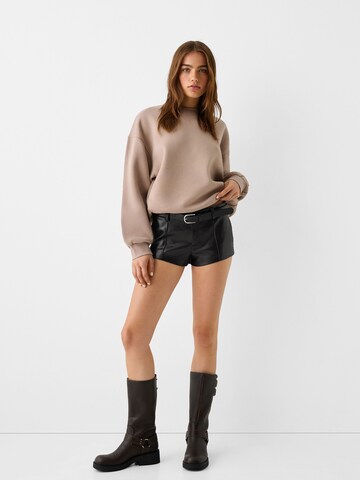 Bershka Slimfit Shorts in Schwarz