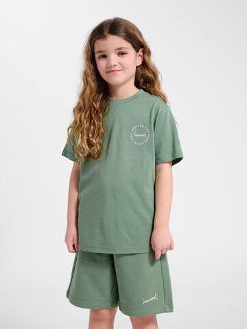Hummel Shirt in Green: front