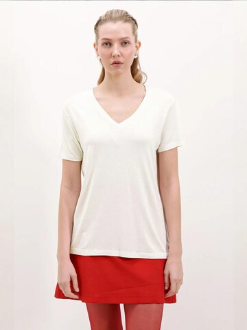 T-shirt Bigdart en blanc : devant