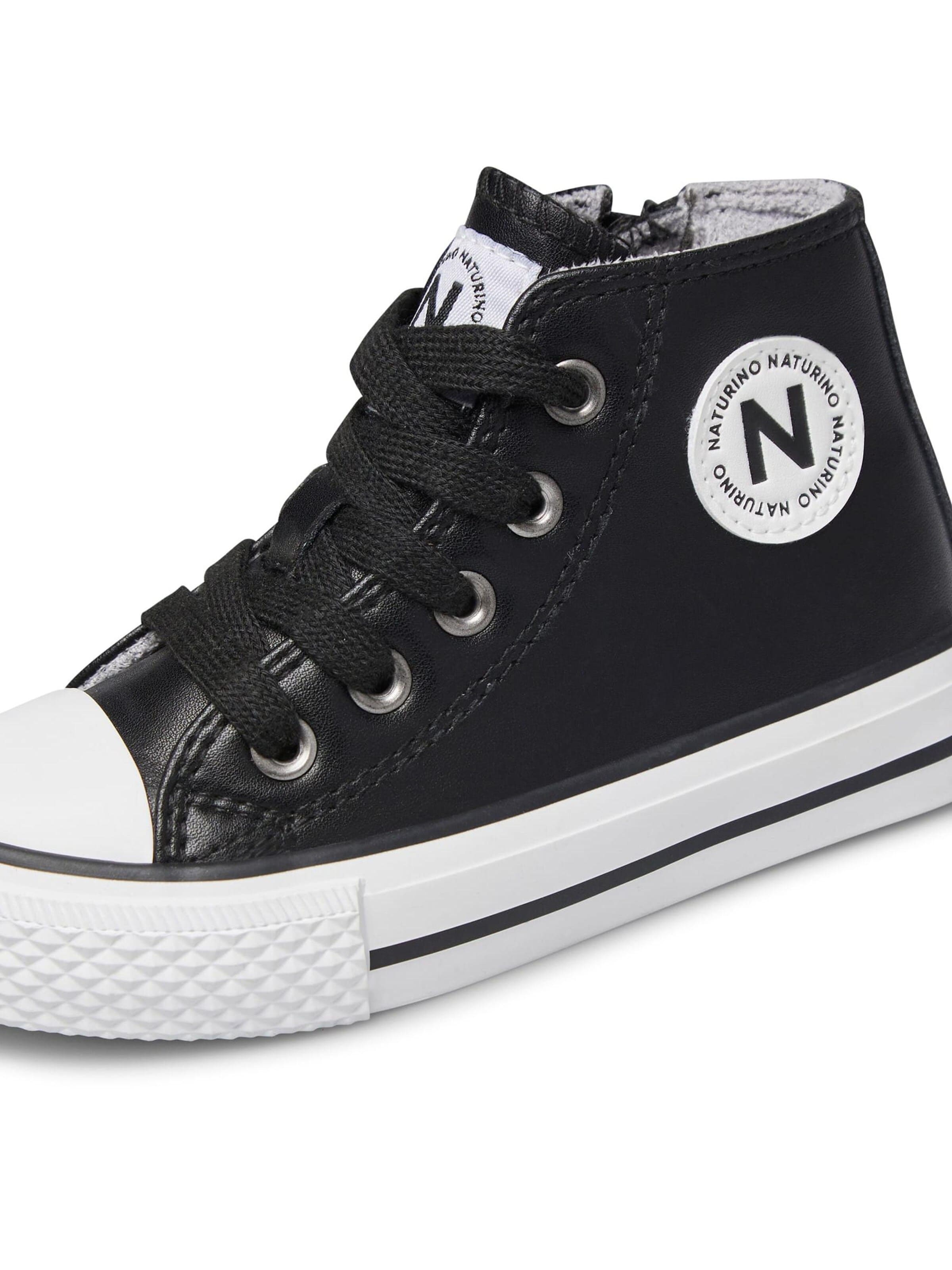 NATURINO Sneakers laag 'YLFAS.' in Zwart: voorkant