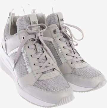 Michael Kors Turnschuhe / Sneaker 38,5 in Grau: Vorderseite