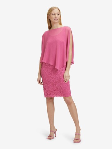 Robe de cocktail Vera Mont en rose