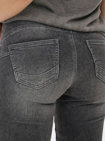 Skinny Jeans 'ONLRina' di ONLY in grigio