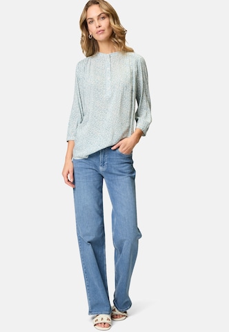 zero Blouse in Blue
