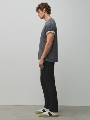 Next - Slimfit Pantalón chino en negro