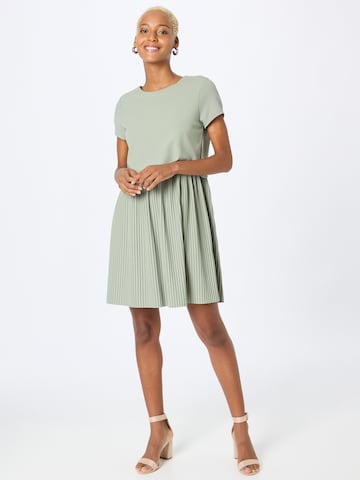 ABOUT YOU Dress 'Dinah' in Green