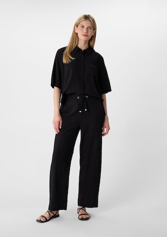 comma casual identity Regular Pants in Black: front