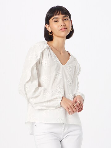 Atelier Rêve Blouse 'SIMONE' in White: front