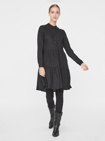 Rochie tip bluză de la VERO MODA pe negru