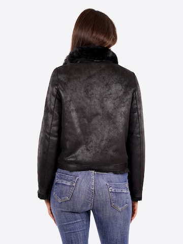 Yes Zee Winter Jacket 'G004KO00157' in Black