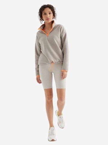 Tommy Life Sweatshirt 'Sweatshirts' in Grey