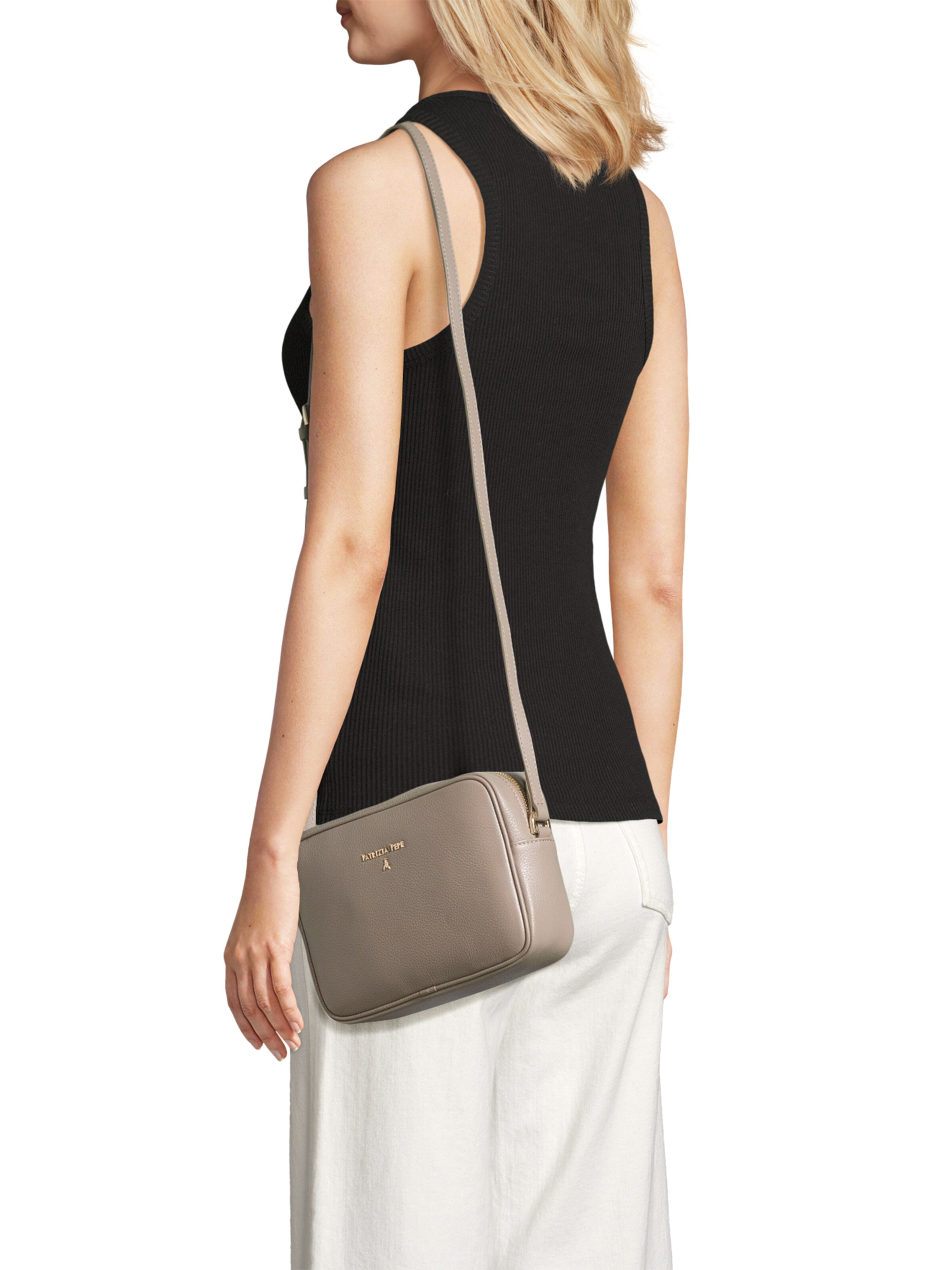 PATRIZIA PEPE - Bolso de hombro en marrón: frente