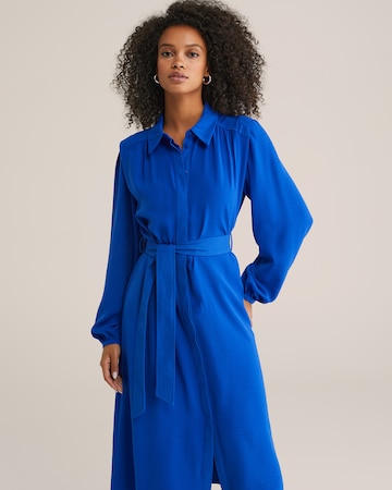 Rochie de la WE Fashion pe albastru
