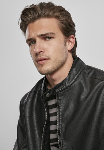 Urban Classics Between-Season Jacket in Black