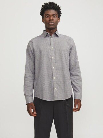 JACK & JONES Comfort fit Overhemd 'Belfast' in Bruin: voorkant